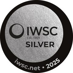Médaille Argent International Wine & Spirit Competition 2025 — Rhum XO DBM